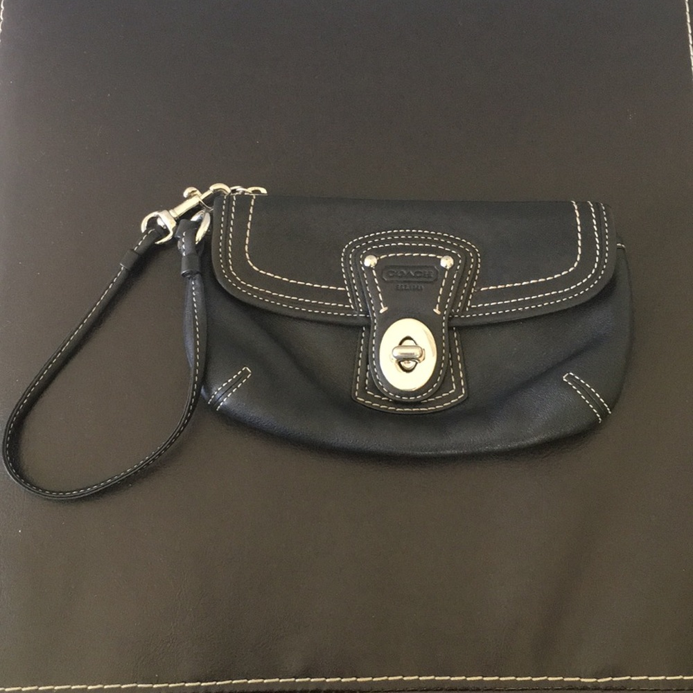 Designer brands clutch bundle - Picture 4 of 8